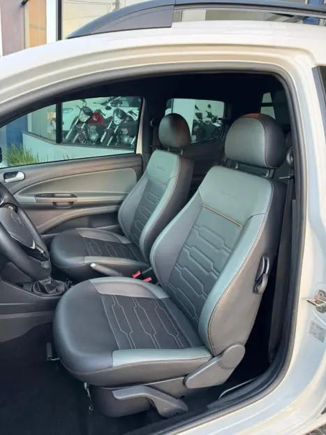 VOLKSWAGEN Saveiro 1.6 16V FLEX MSI EXTREME CABINE DUPLA, Foto 6