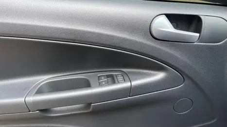 VOLKSWAGEN Saveiro 1.6 16V FLEX MSI ROBUST CABINE SIMPLES, Foto 11