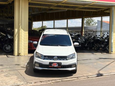 VOLKSWAGEN Saveiro 1.6 G7 CABINE DUPLA CROSS FLEX, Foto 2