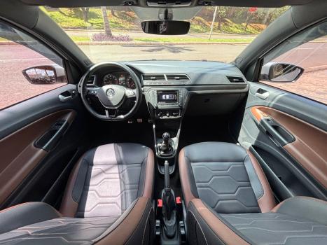 VOLKSWAGEN Saveiro 1.6 G7 CABINE DUPLA CROSS FLEX, Foto 6