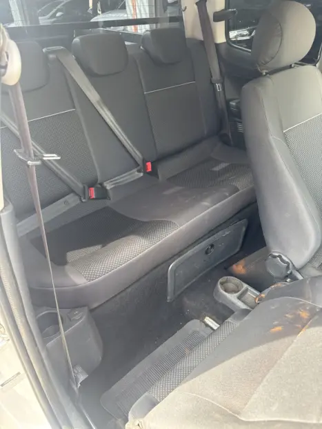 VOLKSWAGEN Saveiro 1.6 16V FLEX MSI ROBUST CABINE DUPLA, Foto 6