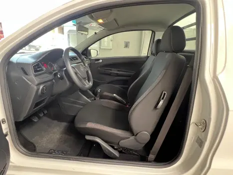 VOLKSWAGEN Saveiro 1.6 G7 CABINE SIMPLES ROBUST FLEX, Foto 9