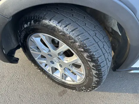 VOLKSWAGEN Saveiro 1.6 G5 CROSS CABINE ESTENDIDA FLEX, Foto 9