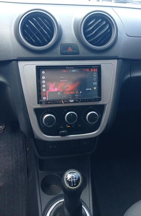 VOLKSWAGEN Saveiro 1.6 G5 CABINE ESTENDIDA FLEX, Foto 6