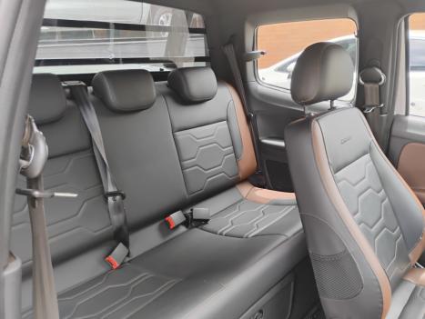 VOLKSWAGEN Saveiro 1.6 G7 CABINE DUPLA CROSS FLEX, Foto 13