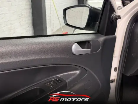 VOLKSWAGEN Saveiro 1.6 16V FLEX MSI ROBUST CABINE SIMPLES, Foto 8