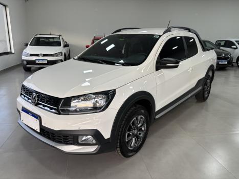 VOLKSWAGEN Saveiro 1.6 G7 CABINE DUPLA CROSS FLEX, Foto 1