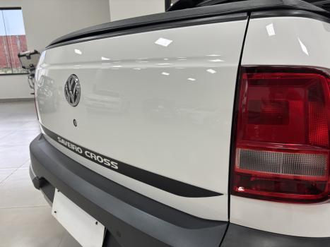 VOLKSWAGEN Saveiro 1.6 G7 CABINE DUPLA CROSS FLEX, Foto 11