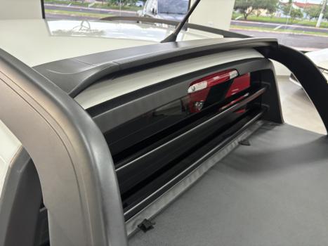 VOLKSWAGEN Saveiro 1.6 G7 CABINE DUPLA CROSS FLEX, Foto 13