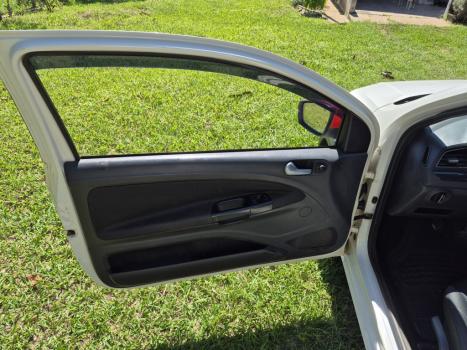 VOLKSWAGEN Saveiro 1.6 G6 TRENDLINE CABINE DUPLA FLEX, Foto 10