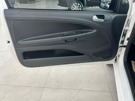 VOLKSWAGEN Saveiro 1.6 16V FLEX MSI ROBUST CABINE SIMPLES, Foto 9