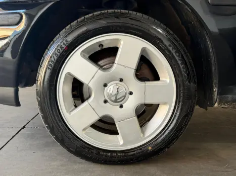 VOLKSWAGEN Saveiro 1.8 G3, Foto 9