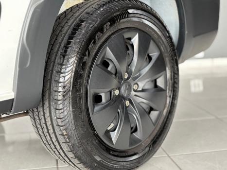 VOLKSWAGEN Saveiro 1.6 16V FLEX MSI ROBUST CABINE SIMPLES, Foto 13