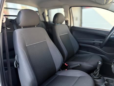 VOLKSWAGEN Saveiro 1.6 16V FLEX MSI ROBUST CABINE DUPLA, Foto 12