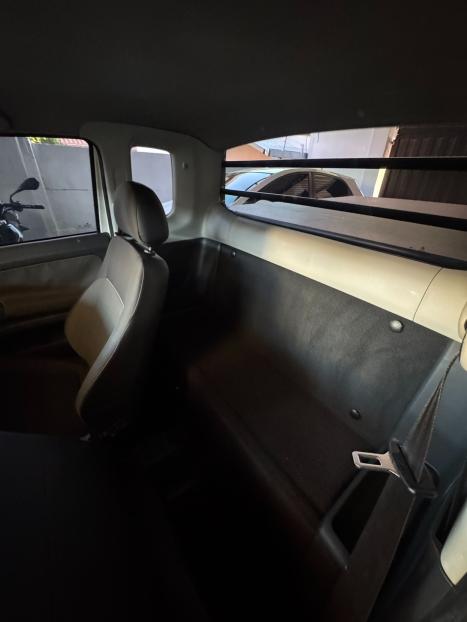 VOLKSWAGEN Saveiro , Foto 5