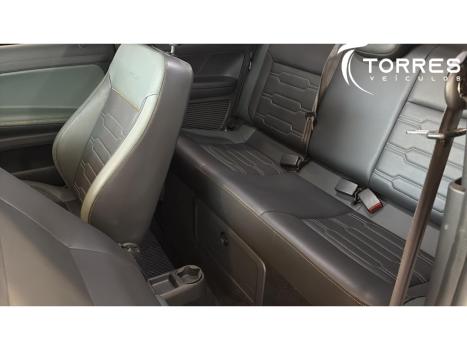 VOLKSWAGEN Saveiro , Foto 4
