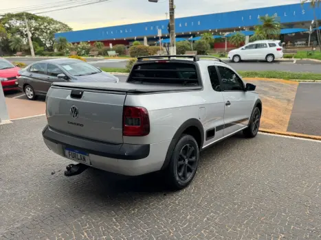 VOLKSWAGEN Saveiro , Foto 2