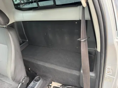 VOLKSWAGEN Saveiro , Foto 7