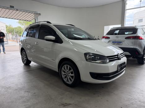 VOLKSWAGEN Space Fox 1.6 4P FLEX I-TREND, Foto 2