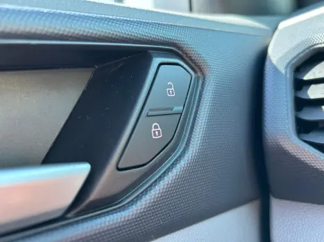 VOLKSWAGEN T-Cross 1.0 4P 200 TSI FLEX SENSE AUTOMTICO, Foto 10