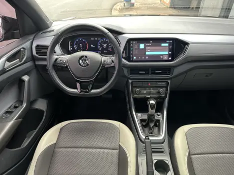 VOLKSWAGEN T-Cross 1.0 4P 200 TSI FLEX COMFORTLINE AUTOMÁTICO, Foto 13 VOLKSWAGEN T-Cross 1.0 4P 200 TSI FLEX COMFORTLINE AUTOMÁTICO, Foto 13