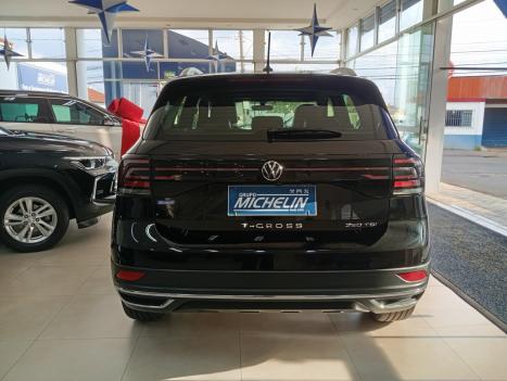 VOLKSWAGEN T-Cross 1.4 4P 250 TSI FLEX HIGHLINE AUTOMTICO, Foto 4