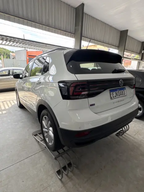 VOLKSWAGEN T-Cross 1.0 4P 200 TSI FLEX, Foto 4