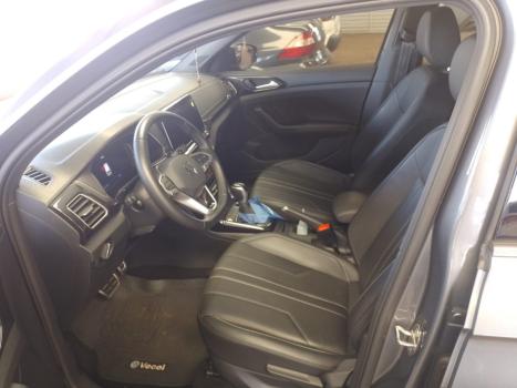 VOLKSWAGEN T-Cross 1.4 4P 250 TSI FLEX HIGHLINE AUTOM�TICO, Foto 17