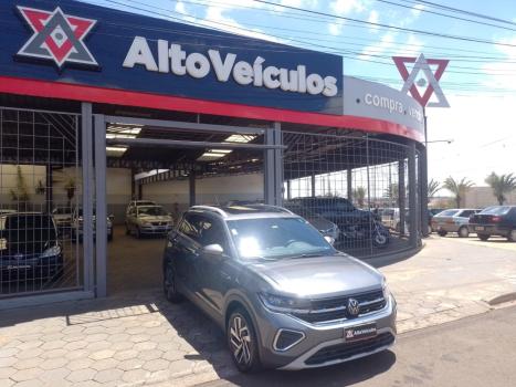 VOLKSWAGEN T-Cross 1.4 4P 250 TSI FLEX HIGHLINE AUTOM�TICO, Foto 3