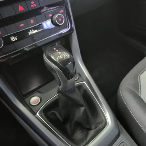 VOLKSWAGEN T-Cross 1.0 4P 200 TSI FLEX COMFORTLINE AUTOM�TICO, Foto 10