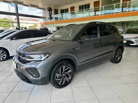 VOLKSWAGEN T-Cross 1.4 4P 250 TSI FLEX HIGHLINE AUTOM�TICO, Foto 3