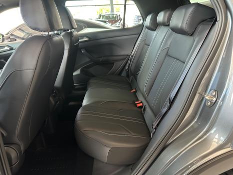 VOLKSWAGEN T-Cross 1.4 4P 250 TSI FLEX HIGHLINE AUTOM�TICO, Foto 11