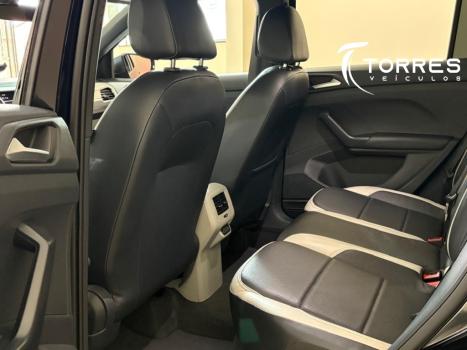 VOLKSWAGEN T-Cross 1.4 4P 250 TSI FLEX HIGHLINE AUTOM�TICO, Foto 16