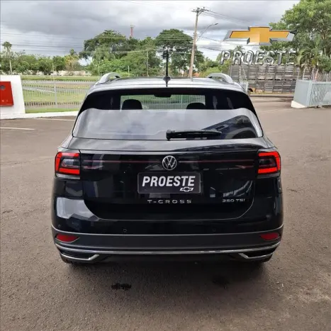 VOLKSWAGEN T-Cross 1.4 4P 250 TSI FLEX HIGHLINE AUTOM�TICO, Foto 8
