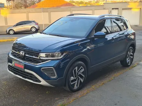 VOLKSWAGEN T-Cross 1.4 4P 250 TSI FLEX HIGHLINE AUTOM�TICO, Foto 4