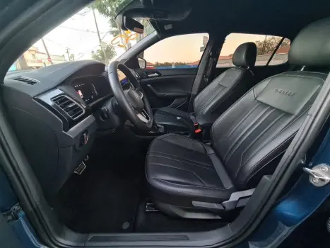 VOLKSWAGEN T-Cross 1.4 4P 250 TSI FLEX HIGHLINE AUTOM�TICO, Foto 15