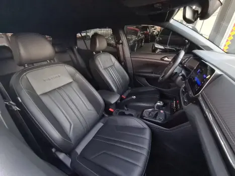 VOLKSWAGEN T-Cross 1.4 4P 250 TSI FLEX HIGHLINE AUTOM�TICO, Foto 16