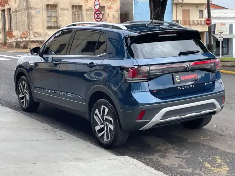 VOLKSWAGEN T-Cross 1.4 4P 250 TSI FLEX HIGHLINE AUTOM�TICO, Foto 4