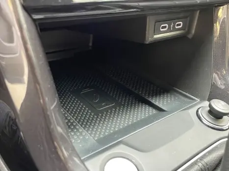 VOLKSWAGEN T-Cross 1.4 4P 250 TSI FLEX HIGHLINE AUTOM�TICO, Foto 18