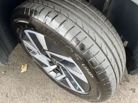 VOLKSWAGEN T-Cross 1.4 4P 250 TSI FLEX HIGHLINE AUTOM�TICO, Foto 25