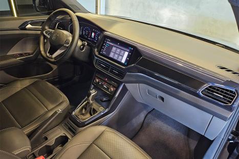VOLKSWAGEN T-Cross 1.0 4P 200 TSI FLEX COMFORTLINE AUTOM�TICO, Foto 12