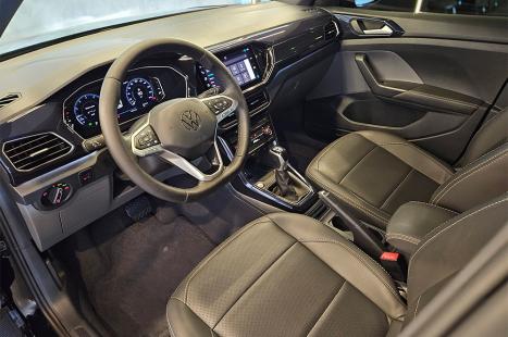 VOLKSWAGEN T-Cross 1.0 4P 200 TSI FLEX COMFORTLINE AUTOM�TICO, Foto 13