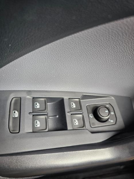 VOLKSWAGEN T-Cross 1.0 4P 200 TSI FLEX COMFORTLINE AUTOM�TICO, Foto 11