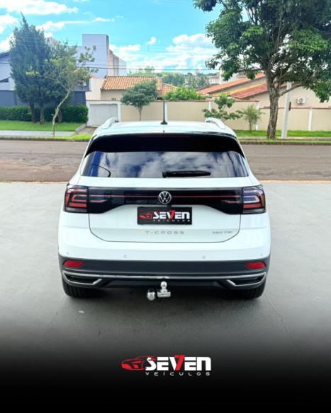 VOLKSWAGEN T-Cross 1.4 4P 250 TSI FLEX HIGHLINE AUTOM�TICO, Foto 4