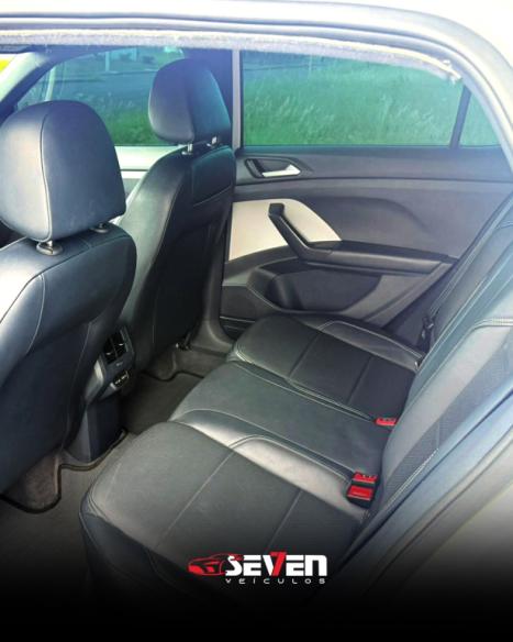VOLKSWAGEN T-Cross 1.4 4P 250 TSI FLEX HIGHLINE AUTOM�TICO, Foto 8