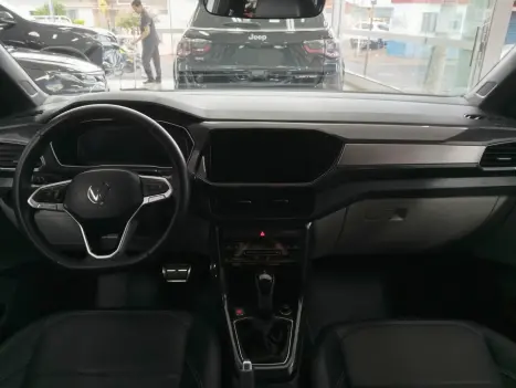 VOLKSWAGEN T-Cross 1.4 4P 250 TSI FLEX HIGHLINE AUTOM�TICO, Foto 10