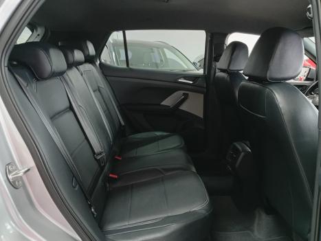 VOLKSWAGEN T-Cross 1.4 4P 250 TSI FLEX HIGHLINE AUTOM�TICO, Foto 9
