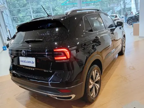 VOLKSWAGEN T-Cross 1.0 4P 200 TSI FLEX COMFORTLINE AUTOM�TICO, Foto 9