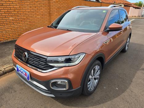VOLKSWAGEN T-Cross 1.4 4P 250 TSI FLEX HIGHLINE AUTOM�TICO, Foto 3
