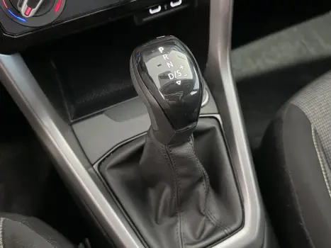VOLKSWAGEN T-Cross 1.0 4P 200 TSI FLEX AUTOM�TICO, Foto 10
